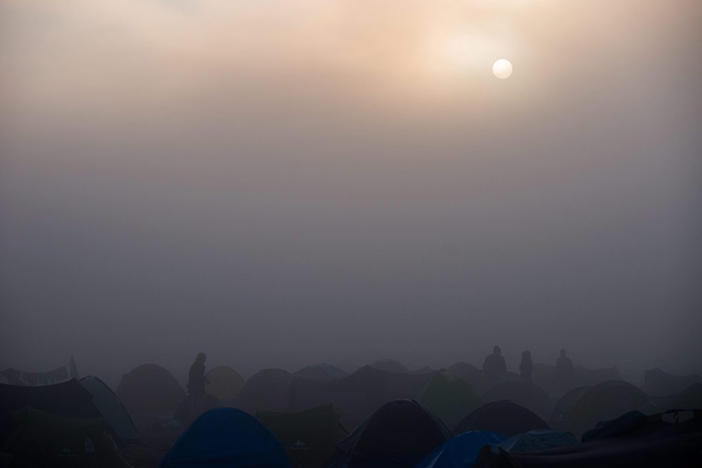 Idomeni, 2016. március 11.Migránsok sátrai a reggeli ködben a görög-macedón határ görög oldalán, Idomeniben 2016. március 11-én.MTI Fotó: Balogh Zoltán