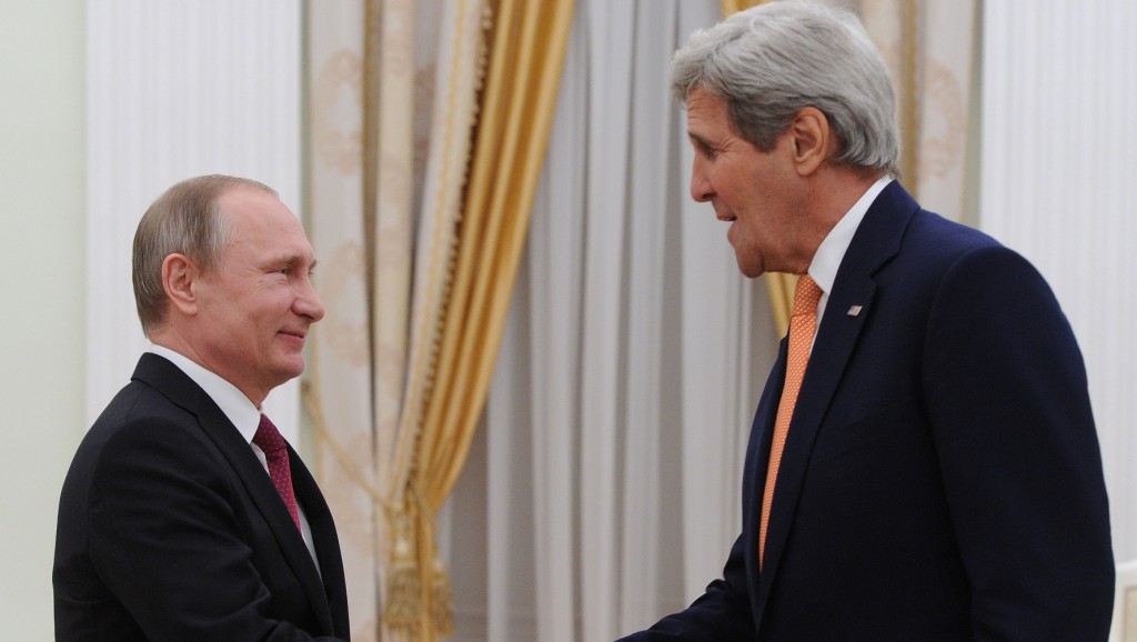 2813324 03/24/2016 March 24, 2016. Russian President Vladimir Putin (left) meets with US Secretary of State John Kerry in Moscow. Michael Klimentyev/Sputnik