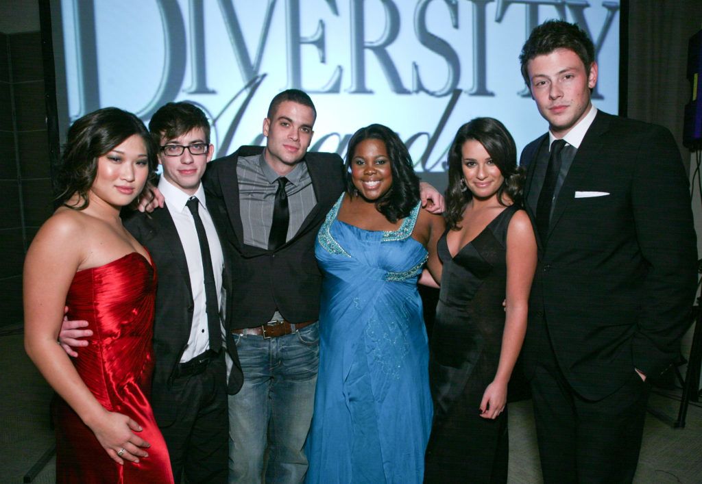 LOS ANGELES, CA - JULY 16: (L-R) Actors Jenna Ushkowitz, Kevin McHale, Mark Salling, Amber Riley, Lea Michele and Cory Monteith attend the 17th Annual Diversity Awards Gala on November 11, 2009 at Luxe Hotel in Los Angeles, California.  (Photo by Tiffany Rose/Getty Images)