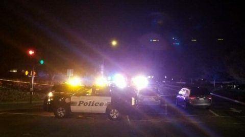 Police cars are seen outside a country music bar and dance hall in Thousand Oaks, west of Los Angeles, after a gunman barged into a large, crowded venue and opened fire late November 7, 2018, killing at least 11 people, US police said. (Photo by Javier TOVAR / AFP)