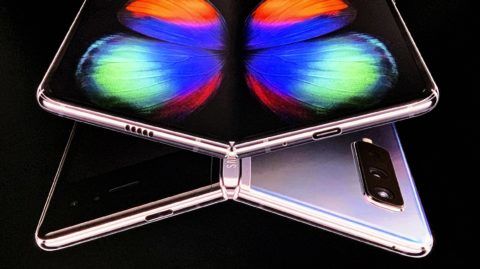 Samsung Eletronics releases a first foldable smartphone, Galaxy Fold in San Francisco, the U.S. on February 20, 2019. The new smartphone featueing  a 4.6-inch display for phone mode,  folds out to reveal a separate 7.3-inch display on the inside and it costs $1,980.  ( The Yomiuri Shimbun )
