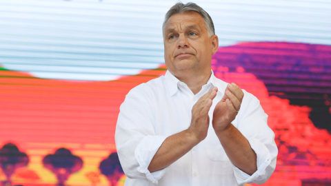 Tusnádfürdő, 2019. július 27.Orbán Viktor miniszterelnök előadása előtt a 30. Bálványosi Nyári Szabadegyetem és Diáktáborban (Tusványos) az erdélyi Tusnádfürdőn 2019. július 27-én.MTI/Koszticsák Szilárd